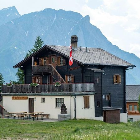 Gruppenhaus Im Walliser Alpstyle Rosswald Exterior photo